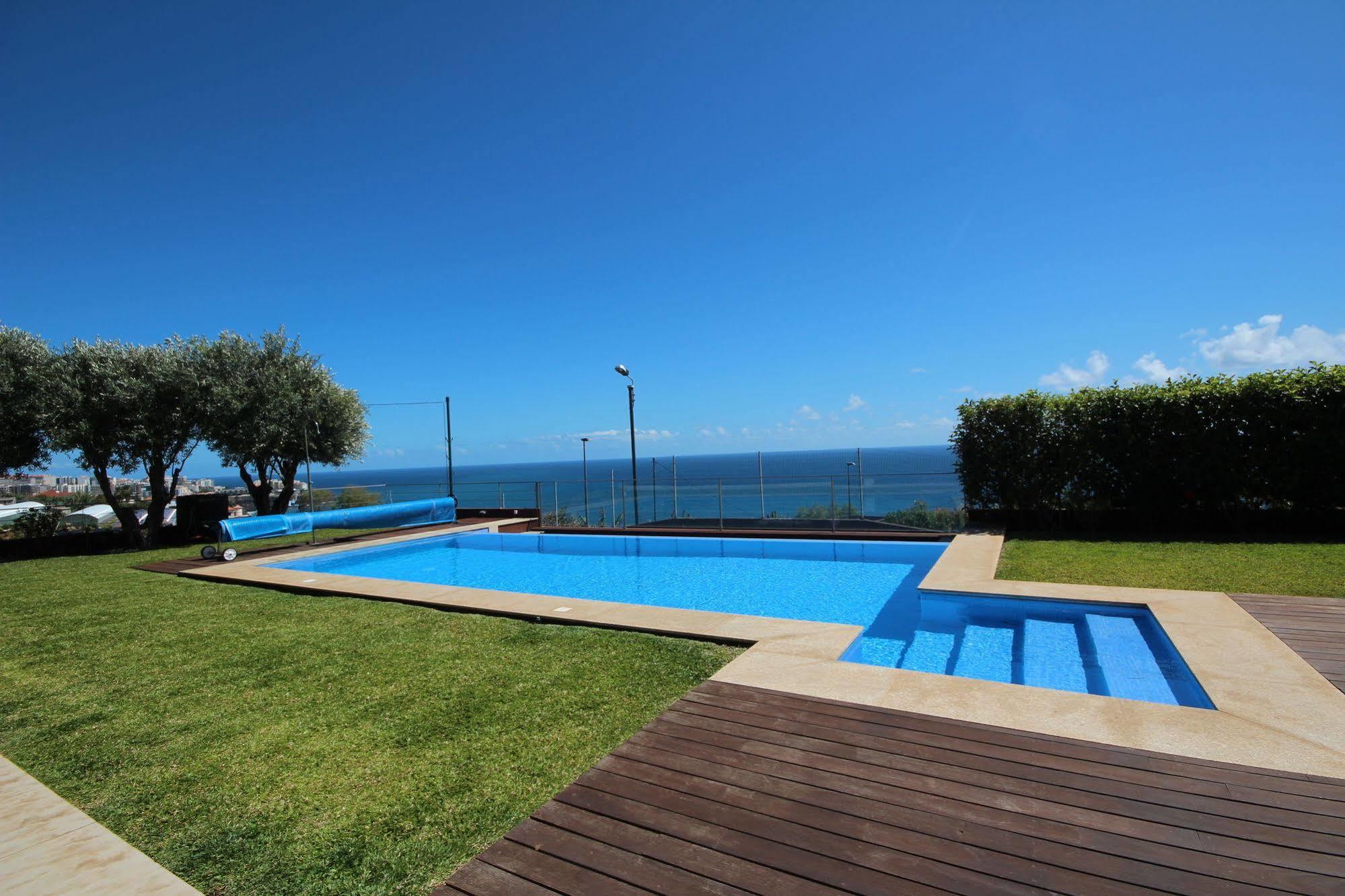 Villa Vitoria - By Lovelystay Funchal  Extérieur photo